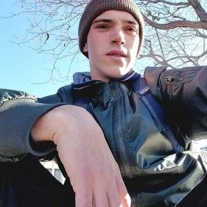 Meet your Posher, Cristian